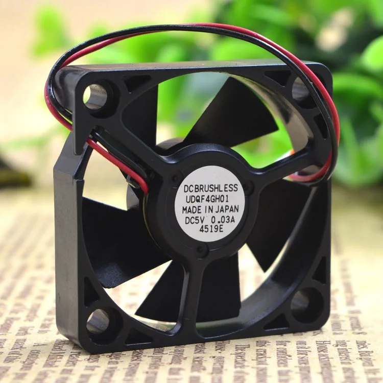 Совершенно новый оригинальный UDQF4GH01 4010 5В 0.03A 4 см охлаждающий вентилятор
Совершенно новый оригинальный UDQF4GH01 4010 5В 0.03A 4 см охлаждающий вентилятор