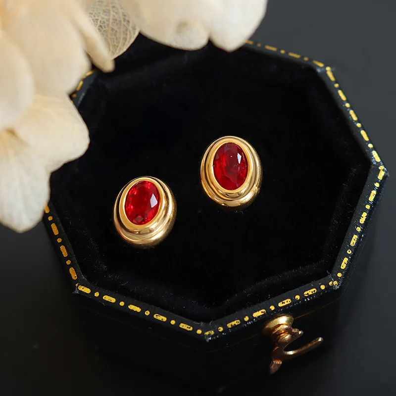 2022 Red Green Zircon Earrings French Vintage Fashion 316L Stainless Steel Gold Plated Earrings For Women Non-fading Jewelry
2022 Red Green Zircon Earrings French Vintage Fashion 316L Stainless Steel Gold Plated Earrings For Women Non-fading Jewelry