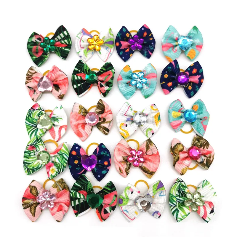 10/20pcs Handmade Dog Bows Rhinestone Pet Dog Hair Bows Pet Grooming Accessorie Rubber Bands for Small Dogs
10/20pcs Handmade Dog Bows Rhinestone Pet Dog Hair Bows Pet Grooming Accessorie Rubber Bands for Small Dogs