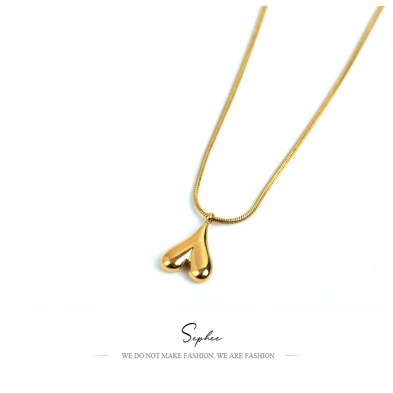Necklaces for Women Hanging Upside Down Love Pendant Necklace Stainless Steel Titanium Steel Necklace Real Gold Plating 18K
Necklaces for Women Hanging Upside Down Love Pendant Necklace Stainless Steel Titanium Steel Necklace Real Gold Plating 18K