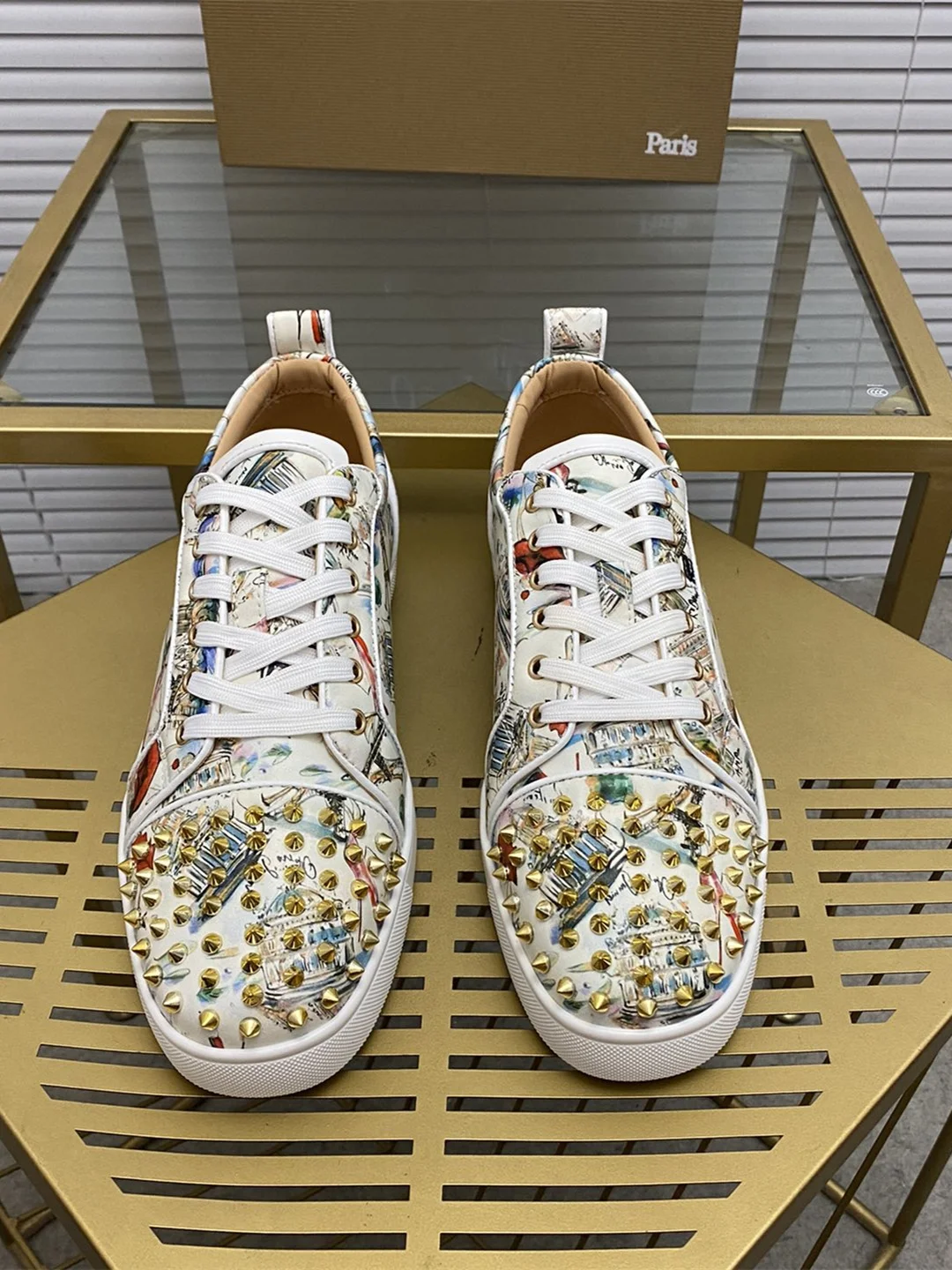 Модная Роскошная искусственная обувь для ночного клуба с низким верхом и красной подошвой для мужчин, кроссовки на плоской подошве
Модная Роскошная искусственная обувь для ночного клуба с низким верхом и красной подошвой для мужчин, кроссовки на плоской подошве