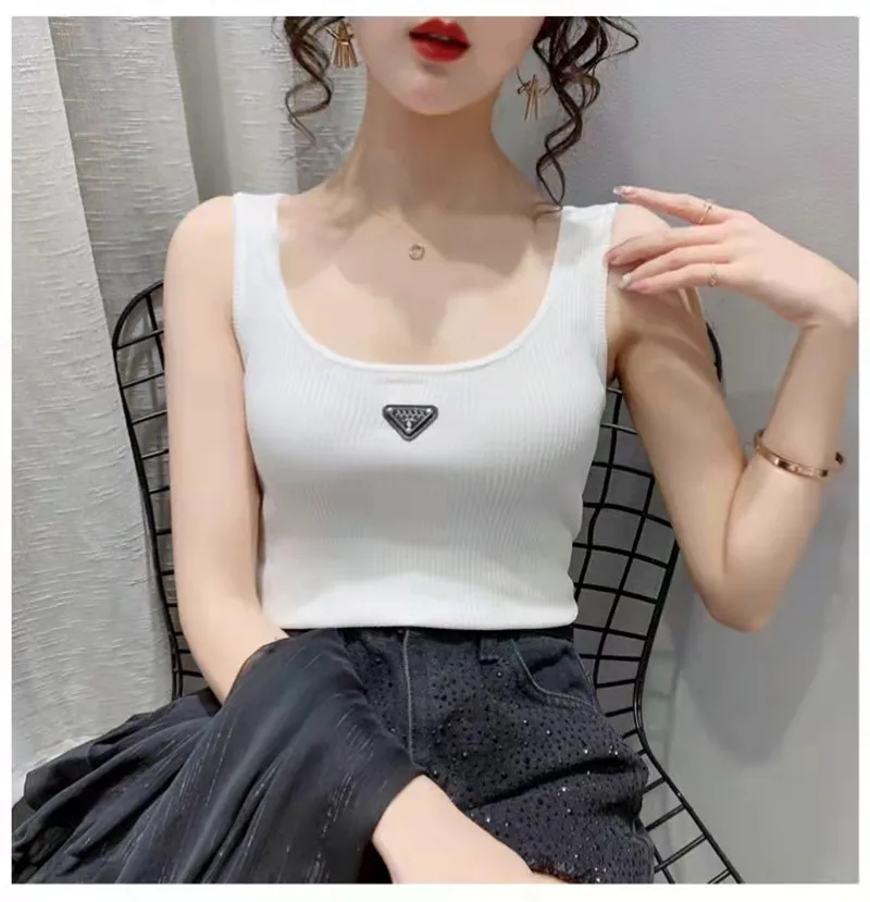 Spring 2021 halter belt hollow temperament commuting knit high waist thin cotton college style round neck versatile knit women s
Spring 2021 halter belt hollow temperament commuting knit high waist thin cotton college style round neck versatile knit women s