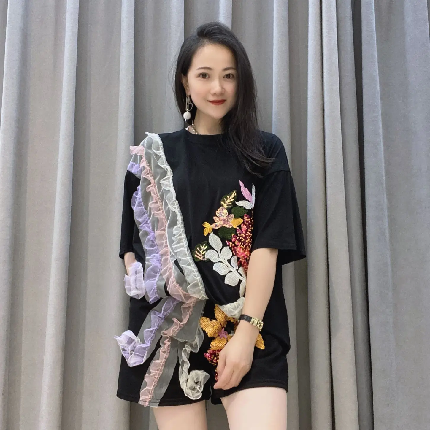 Summer Short Sleeve Shorts Sets Women's Casual Set Heavy Industry T-shirt Two Piece Set Large Size Women's New Sets
Summer Short Sleeve Shorts Sets Women's Casual Set Heavy Industry T-shirt Two Piece Set Large Size Women's New Sets