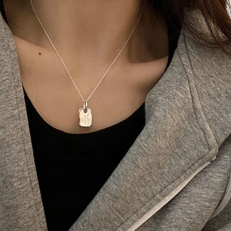 New Korean Fashion Punk Metal Tag Necklaces for Women Prom Party Show Jewelry Gifts Accessories Bijoux XL1613 Alphabet Necklace
New Korean Fashion Punk Metal Tag Necklaces for Women Prom Party Show Jewelry Gifts Accessories Bijoux XL1613 Alphabet Necklace