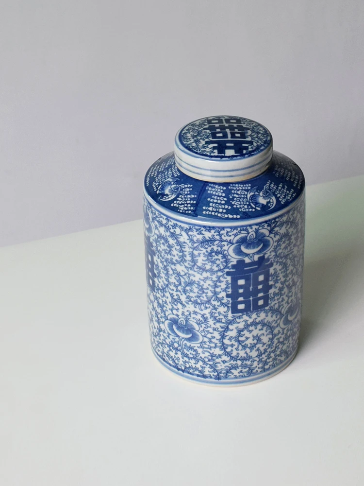 Керамическая банка с персонажами Enhancement
Керамическая банка с персонажами Enhancement