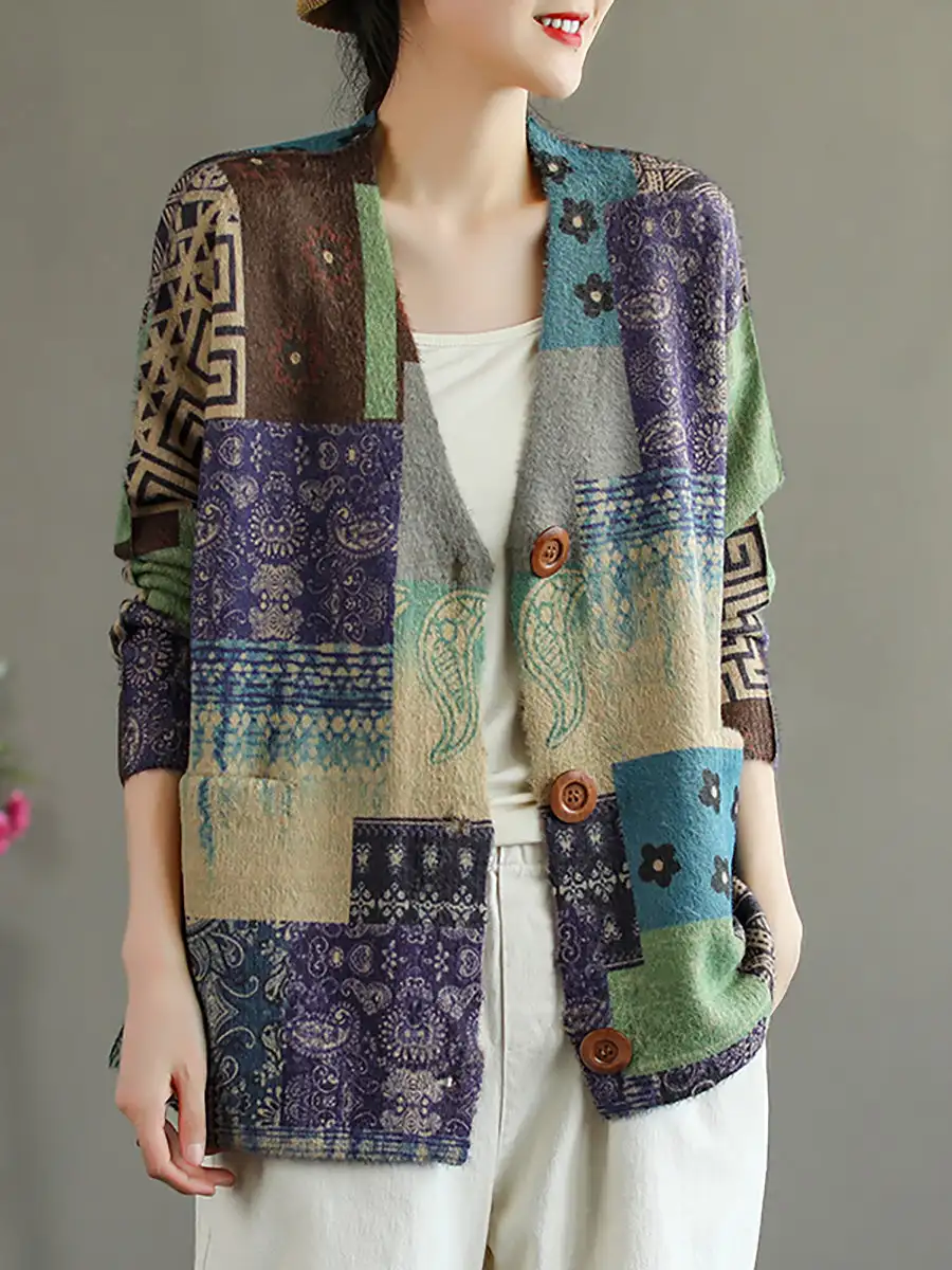 Ladies V-Neck Cashmere Cardigan New Large Size Twist Coat High-End Cashmere Sweater Shirt Loose Women Jacket Thick Top Winter
Ladies V-Neck Cashmere Cardigan New Large Size Twist Coat High-End Cashmere Sweater Shirt Loose Women Jacket Thick Top Winter
