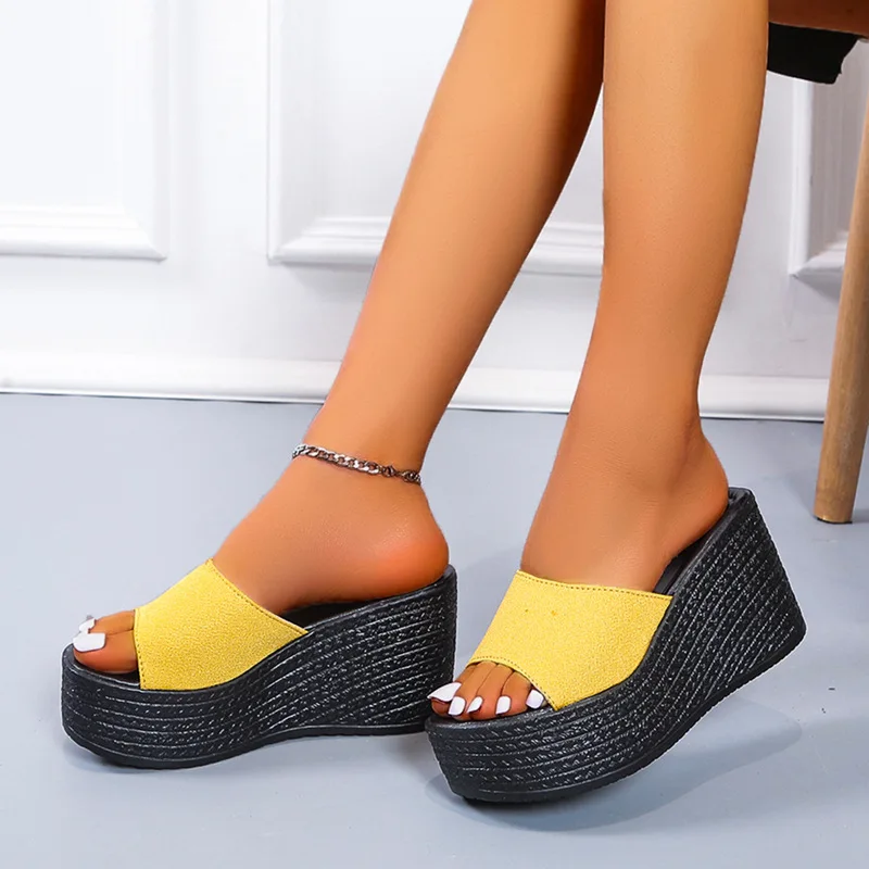 New Women Fashion Slippers Super High Heels Beach Flip Flops Summer Shoes Woman Platform Slides Female Wedges Sandals Size 34-43
New Women Fashion Slippers Super High Heels Beach Flip Flops Summer Shoes Woman Platform Slides Female Wedges Sandals Size 34-43