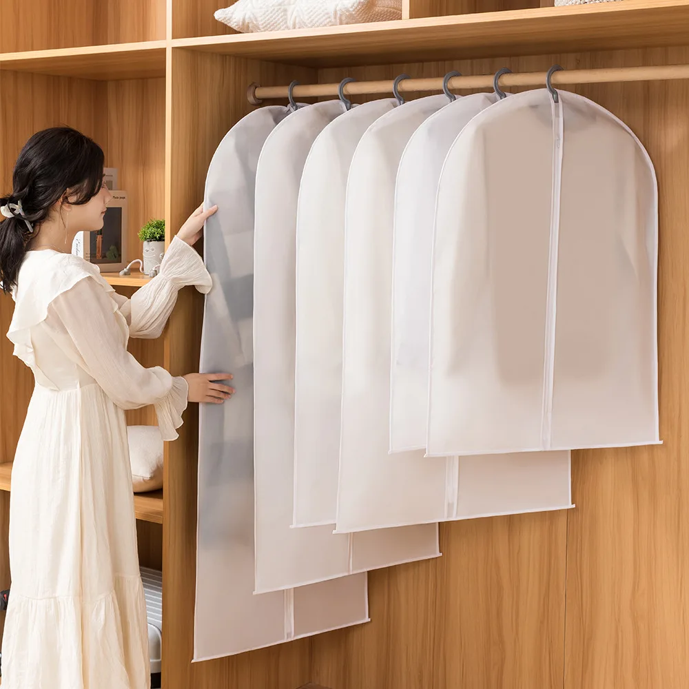 Clothes Dust Bag Top Clothes Hanging Dustproof Cover Suit Coat Dust Cover Garment Bags Dress Dust Case Home Storage Organization
Clothes Dust Bag Top Clothes Hanging Dustproof Cover Suit Coat Dust Cover Garment Bags Dress Dust Case Home Storage Organization