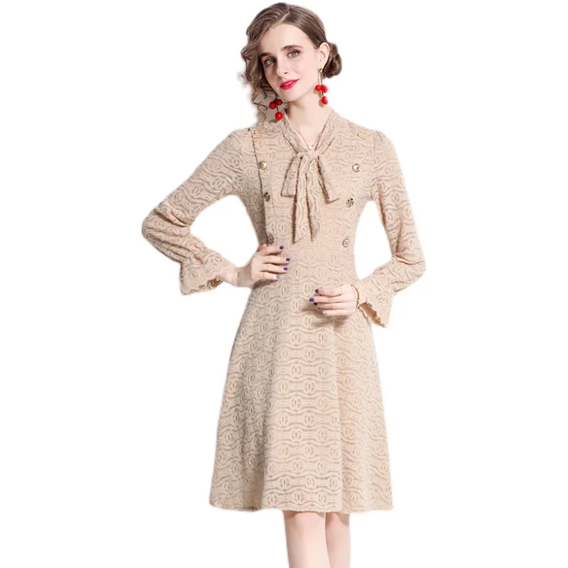 Simgent Khaki Lace Dress Women Autumn Long Sleeve Buttons A Line Elegant Knee Length Fashion Dresses 2022 Robe Femme SG2883
Simgent Khaki Lace Dress Women Autumn Long Sleeve Buttons A Line Elegant Knee Length Fashion Dresses 2022 Robe Femme SG2883