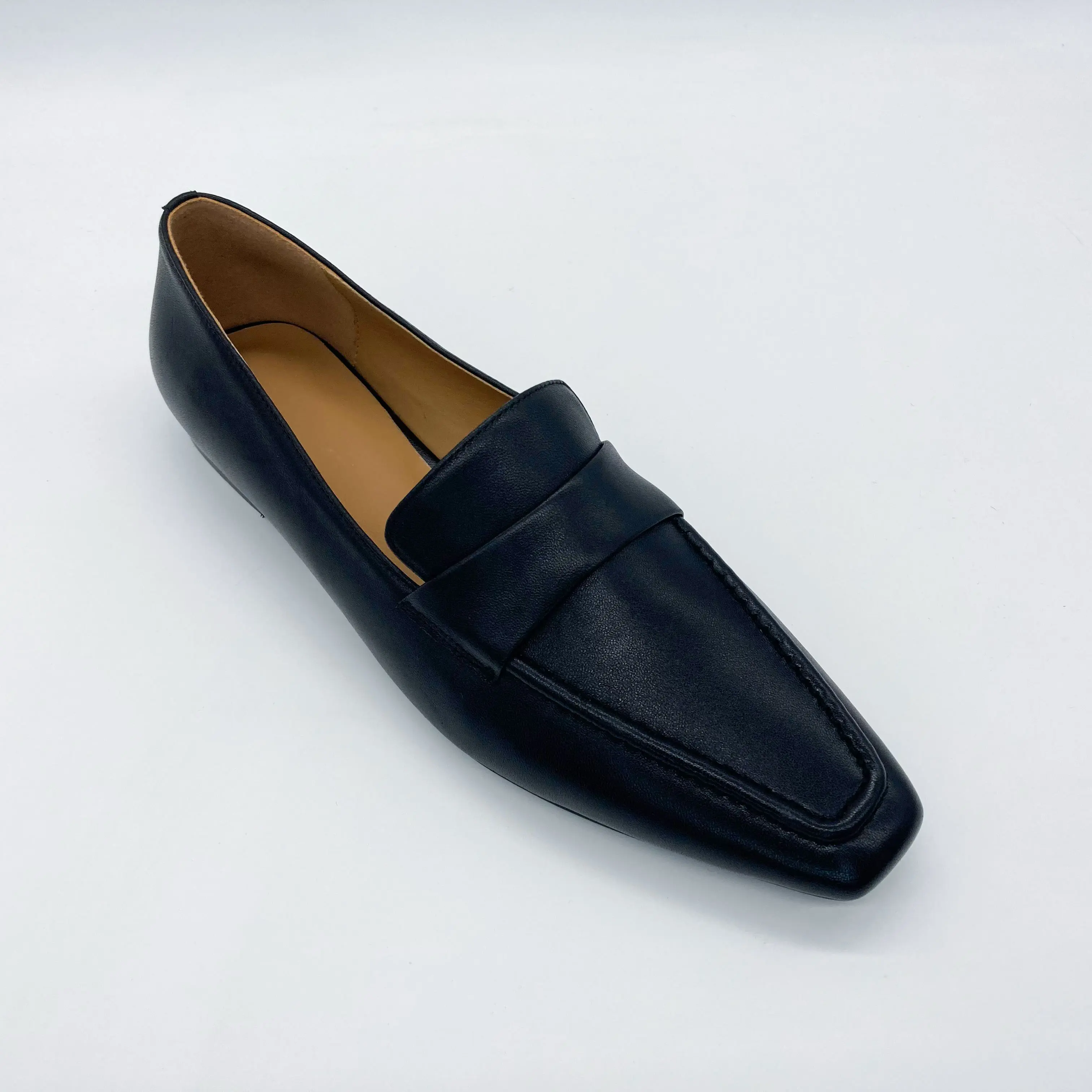 Spring and summer women's flat shoes 2022 new women's shoes Lefu shoes Simple Leather women's shoes BLACK
Spring and summer women's flat shoes 2022 new women's shoes Lefu shoes Simple Leather women's shoes BLACK