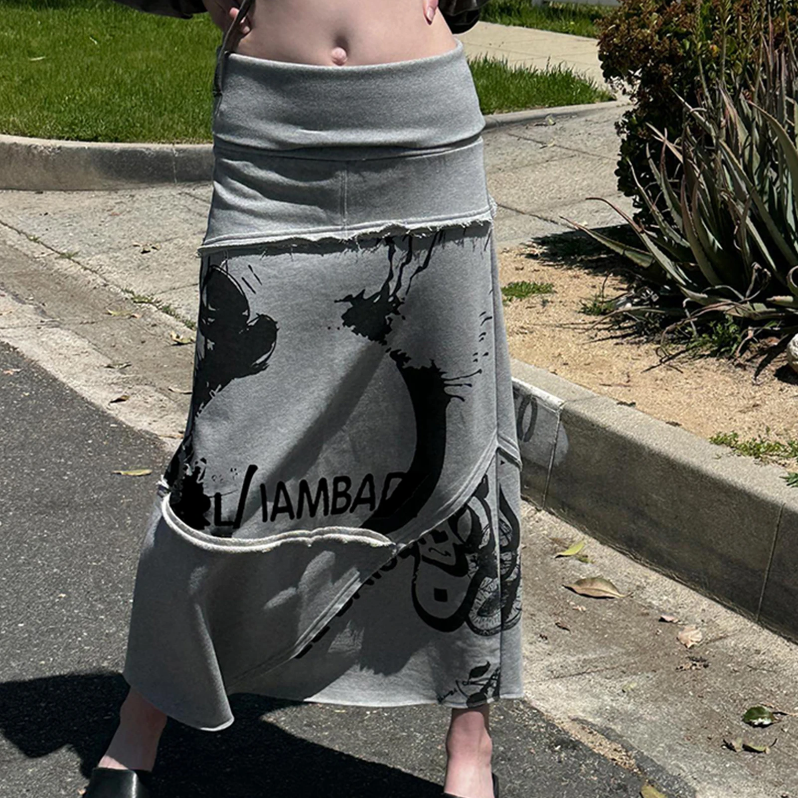 Ladies Summer Long Skirt Loose Fit Women Printed Cargo Skirt Solid Color Bodycon Skirt H Shaped Y2K Style Gothic Daily Outfit 
Ladies Summer Long Skirt Loose Fit Women Printed Cargo Skirt Solid Color Bodycon Skirt H Shaped Y2K Style Gothic Daily Outfit