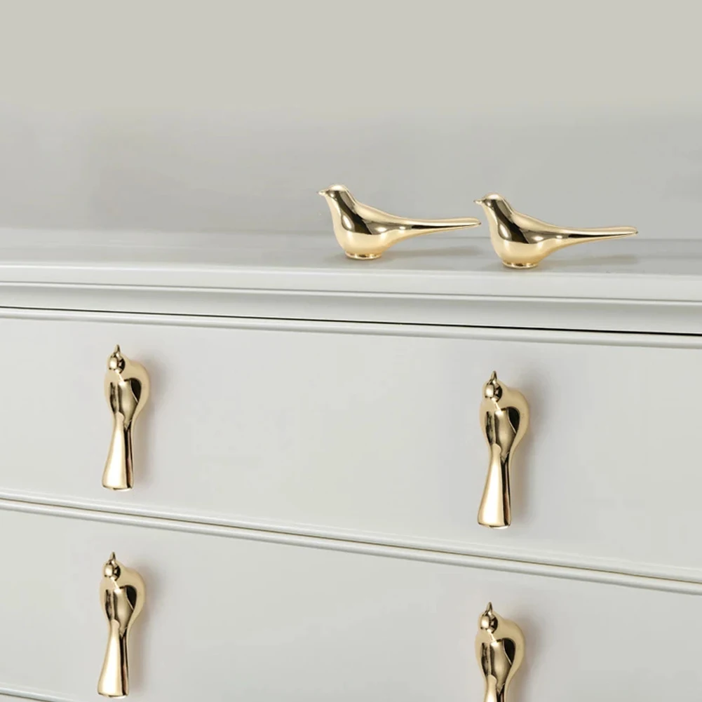 Luxury Cabinet Knobs Hanging Hook Gold Bird Animal Drawer Pull Kitchen Furniture Door Handles Cabinet Pulls Home Decor
Luxury Cabinet Knobs Hanging Hook Gold Bird Animal Drawer Pull Kitchen Furniture Door Handles Cabinet Pulls Home Decor