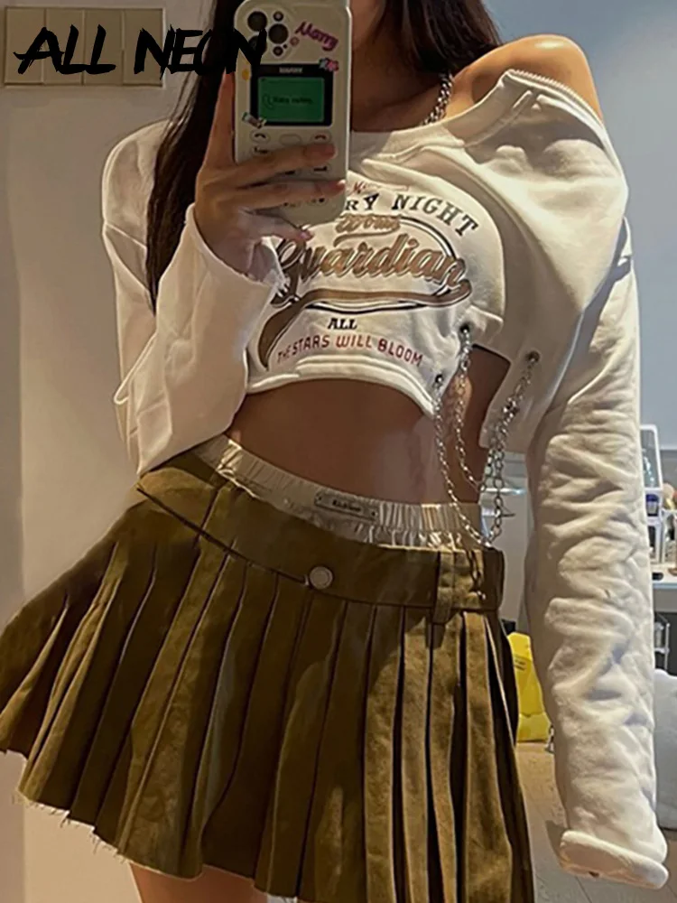 ALLNeon Y2K гранж-панк графическая отделка цепей укороченные пуловеры винтажная уличная одежда 90-х свитшоты на молнии с открытыми плечами с длин... 
ALLNeon Y2K гранж-панк графическая отделка цепей укороченные пуловеры винтажная уличная одежда 90-х свитшоты на молнии с открытыми плечами с длин...