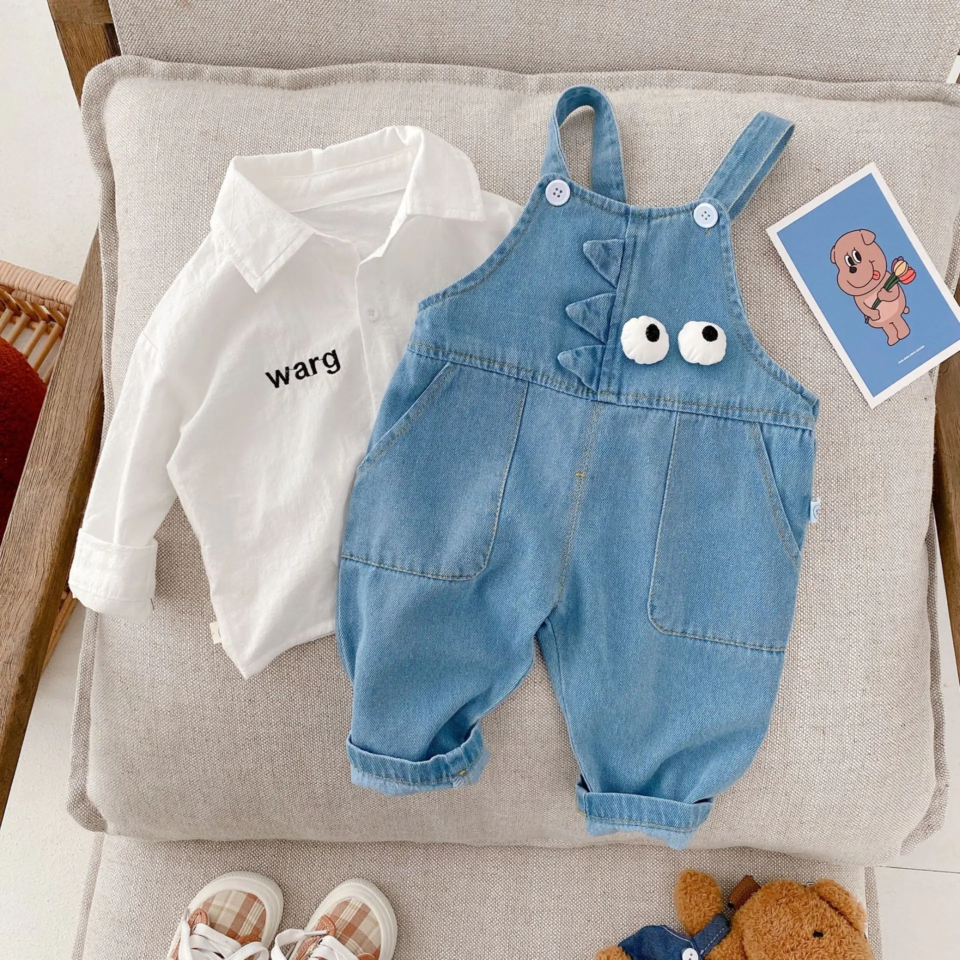 2022 Autumn Girls Boys Cute Big Eyes Suspender Jeans Pant Baby Kids Children Denim Overall Trousers
2022 Autumn Girls Boys Cute Big Eyes Suspender Jeans Pant Baby Kids Children Denim Overall Trousers