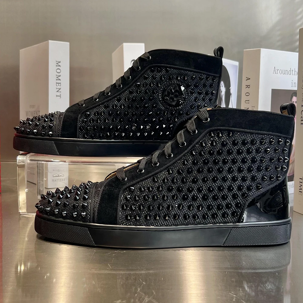 Designer Luxury Men's Shoes Women's High Top Black Rivets Nightclub Flash Couple Shoes Brand Sneakers Real Leather Skateboard
Designer Luxury Men's Shoes Women's High Top Black Rivets Nightclub Flash Couple Shoes Brand Sneakers Real Leather Skateboard