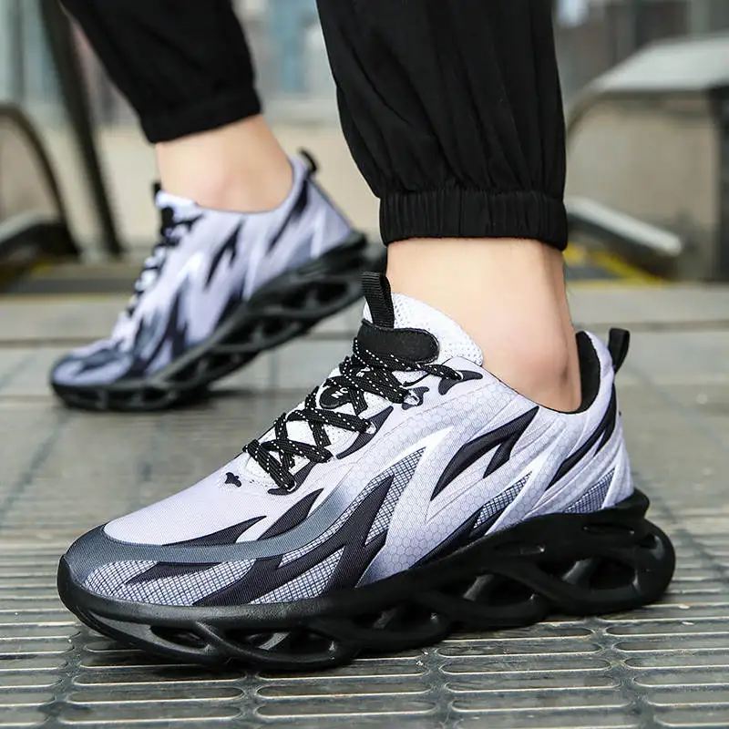 Fitness Men's Sports Boots Designer Luxury 2022 Brand Men Sneakers Luxury Brand 2022 Sneakers Sport Black Running Shoes Tennis
Fitness Men's Sports Boots Designer Luxury 2022 Brand Men Sneakers Luxury Brand 2022 Sneakers Sport Black Running Shoes Tennis
