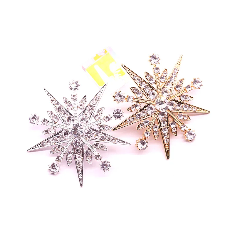 

Shining Rhinestone Star Brooch Sparkling Crystal Snowflake Lapel Pin Fashion Jewelry Brooches for Women Christmas Gift
