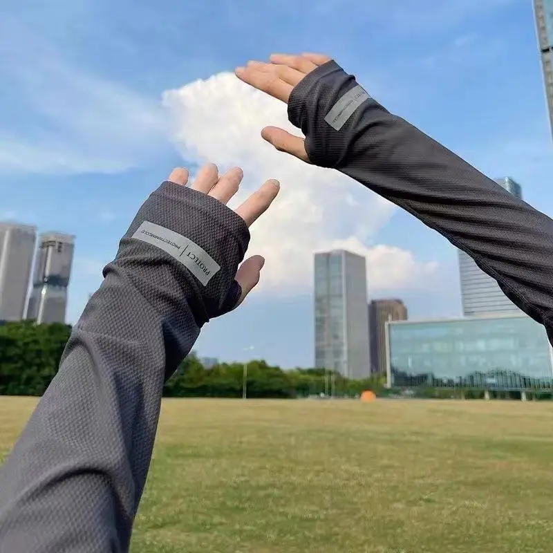 Summer Sun Protection Sleeves Uv Protection Breathable Thin Sports Mask Arm Protection Men And Women Ice Sleeve Gloves Tiktok
Summer Sun Protection Sleeves Uv Protection Breathable Thin Sports Mask Arm Protection Men And Women Ice Sleeve Gloves Tiktok