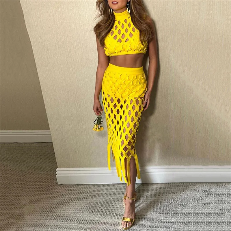 Sexy Knit Two Piece Set Dresses For Women 2022 Sleeveless Crop Top Tassel Skirt Night Club Party Outfits Hollow Out Beach Suit
Sexy Knit Two Piece Set Dresses For Women 2022 Sleeveless Crop Top Tassel Skirt Night Club Party Outfits Hollow Out Beach Suit