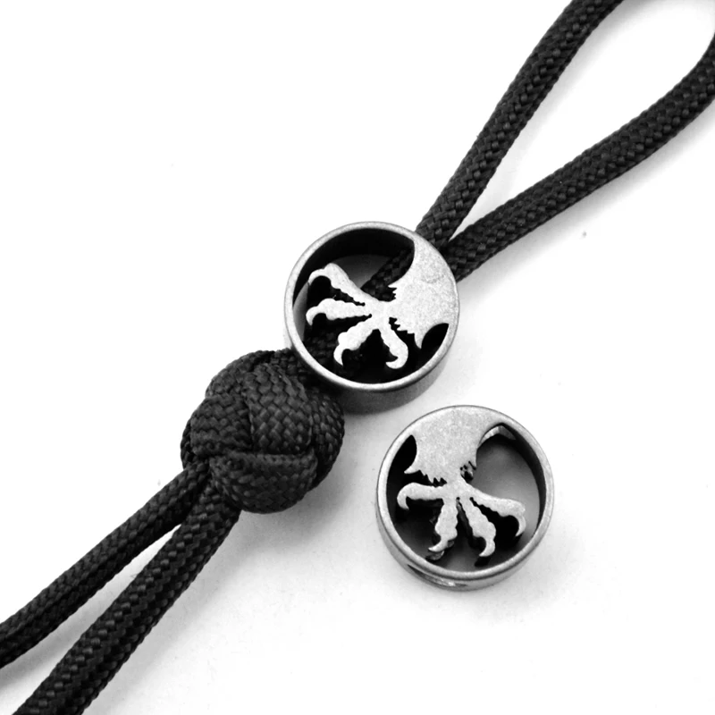 1PC Titanium Alloy Stonewash Eagle Claw Knife Beads Lanyard Pendant Paracord Rope DIY Decorative Accessories Pendant Tool
1PC Titanium Alloy Stonewash Eagle Claw Knife Beads Lanyard Pendant Paracord Rope DIY Decorative Accessories Pendant Tool