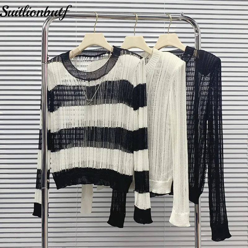 Summer Knitted Tshirt Hollow Out Long Sleeve Top Korean O-Neck Pullover Blouse 2022 Loose Ice Silk Thin Sweater Female Clothing
Summer Knitted Tshirt Hollow Out Long Sleeve Top Korean O-Neck Pullover Blouse 2022 Loose Ice Silk Thin Sweater Female Clothing