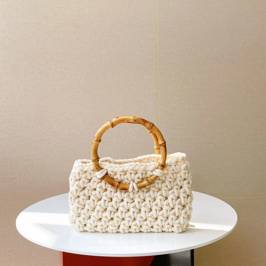 Fashion Cotton Rope Hollow Woven Bag Macrame Tote Wooden Ring Rattan Handle Net Bag Vintage Retro Chic Handbag Lady Clutch Purse
Fashion Cotton Rope Hollow Woven Bag Macrame Tote Wooden Ring Rattan Handle Net Bag Vintage Retro Chic Handbag Lady Clutch Purse