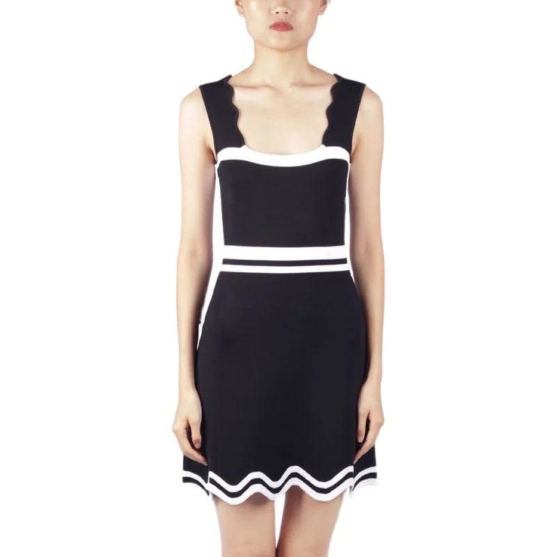 Customized online celebrity with the same waist wave skirt black British solid color commuter waist slimming women's clothing
Customized online celebrity with the same waist wave skirt black British solid color commuter waist slimming women's clothing