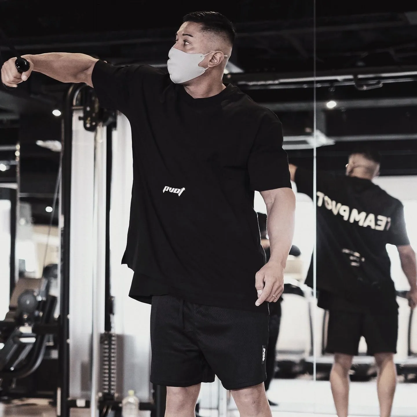 Golf Shirt Fitness Short-sleeved Men's Running Basketball Shirt American Loose Half-sleeved All-match Simple Sports High-quality
Golf Shirt Fitness Short-sleeved Men's Running Basketball Shirt American Loose Half-sleeved All-match Simple Sports High-quality