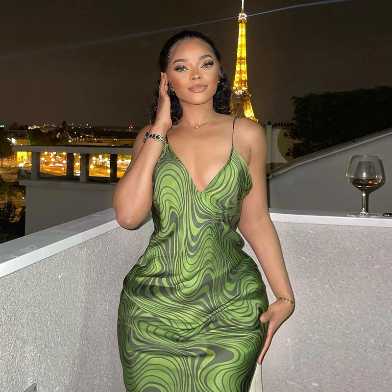Fashion Printing V Neck Sleeveless Straps Maxi Dress Women Summer 2022 Sexy Evening Party Clubwear Clothes
Fashion Printing V Neck Sleeveless Straps Maxi Dress Women Summer 2022 Sexy Evening Party Clubwear Clothes