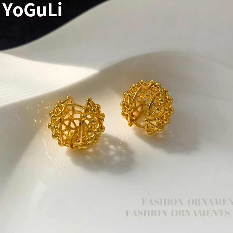 Fashion Jewelry Ball Earrings 2022 New Trend Hot Selling Vintage Temperament Drop Earrings For Women Accessories
Fashion Jewelry Ball Earrings 2022 New Trend Hot Selling Vintage Temperament Drop Earrings For Women Accessories