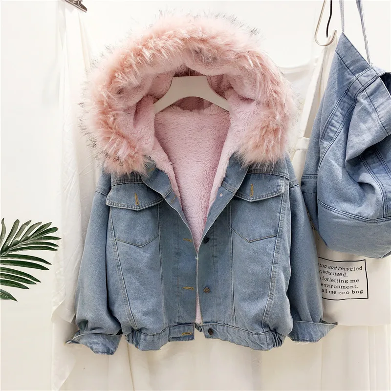Leosoxs Women Fleece Warm Winter Women Jean Jacket Pockets Button Soft Hooded Warm Outerwear Hooded Fashion Denim Coats Female
Leosoxs Women Fleece Warm Winter Women Jean Jacket Pockets Button Soft Hooded Warm Outerwear Hooded Fashion Denim Coats Female