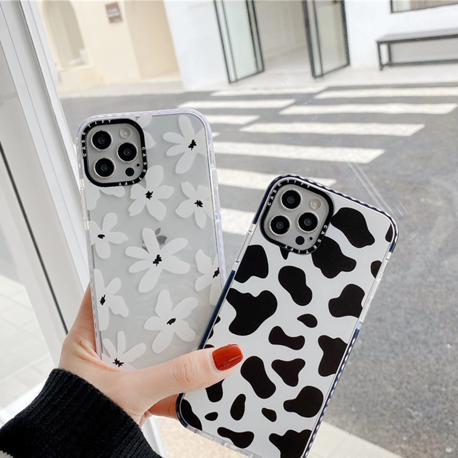 Cute Cow Flowers Soft Case for iPhone 14 Pro Max Plus Funda Luxury Floral Shockproof Phone Case Anti Yellowing Cover for Women
Cute Cow Flowers Soft Case for iPhone 14 Pro Max Plus Funda Luxury Floral Shockproof Phone Case Anti Yellowing Cover for Women