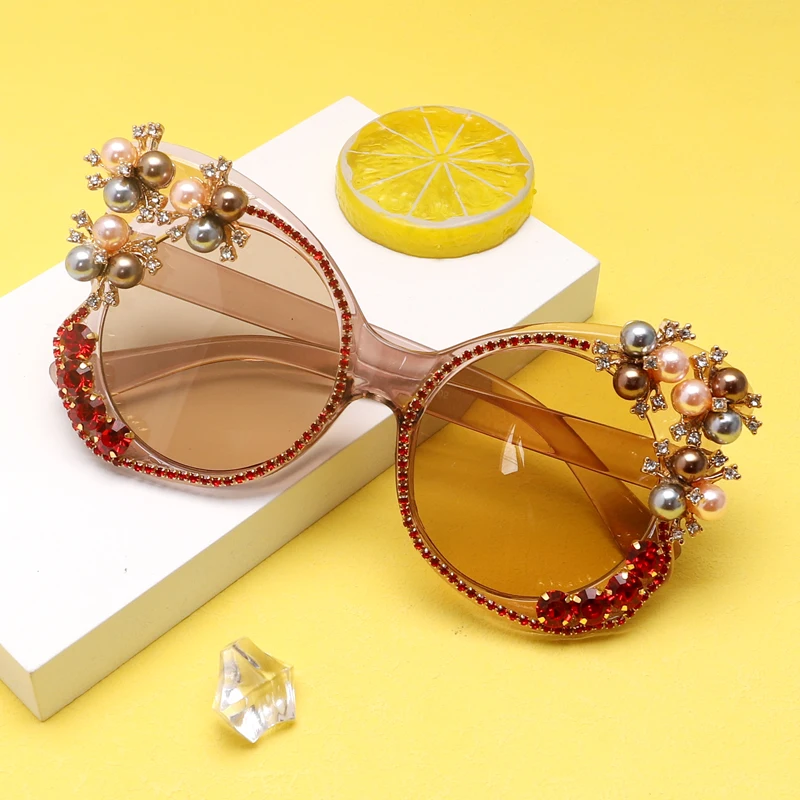 

Модные Винтажные Солнцезащитные очки «кошачий глаз» с бабочкой для женщин, блестящие солнцезащитные очки со стразами, женские современные очки, солнцезащитные очки