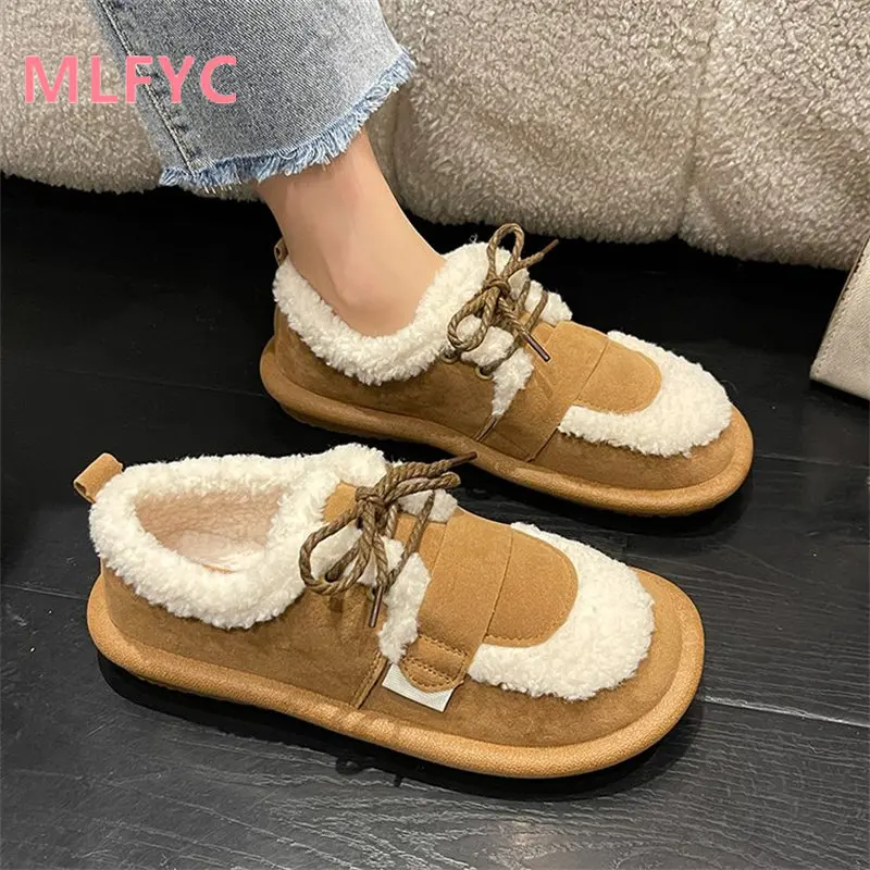 Ботинки женские зимние плюшевые, на плоской подошве
Ботинки женские зимние плюшевые, на плоской подошве