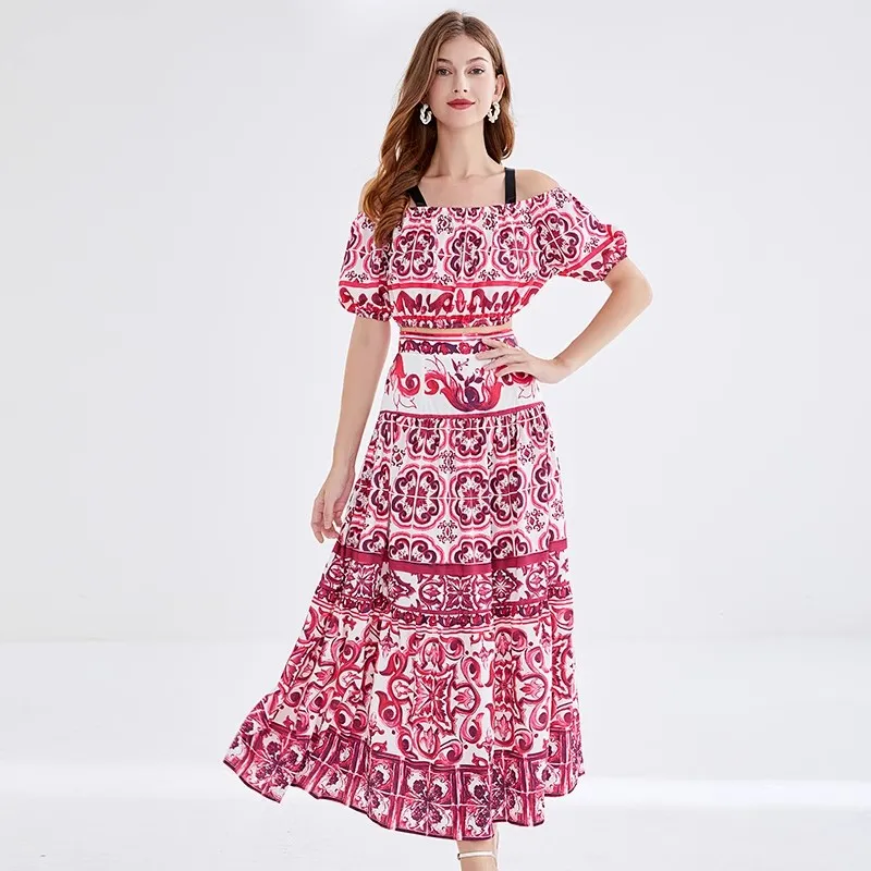 Runway Summer Holiday Two Piece Set Women Slash Neck Blue And White Porcelain Red Print Short Tops + Boho Beach Long Skirt Suits
Runway Summer Holiday Two Piece Set Women Slash Neck Blue And White Porcelain Red Print Short Tops + Boho Beach Long Skirt Suits