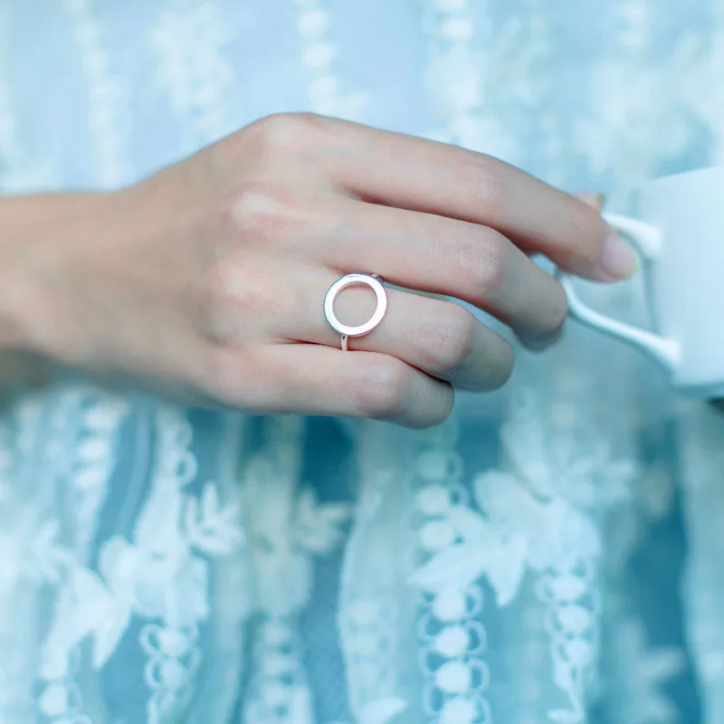 Hot Minimalism Geometric Hollow Round Adjustable Rings Smiple Fine Jewelry for Women Ladies Girls Party Punk Accessories Gift
Hot Minimalism Geometric Hollow Round Adjustable Rings Smiple Fine Jewelry for Women Ladies Girls Party Punk Accessories Gift