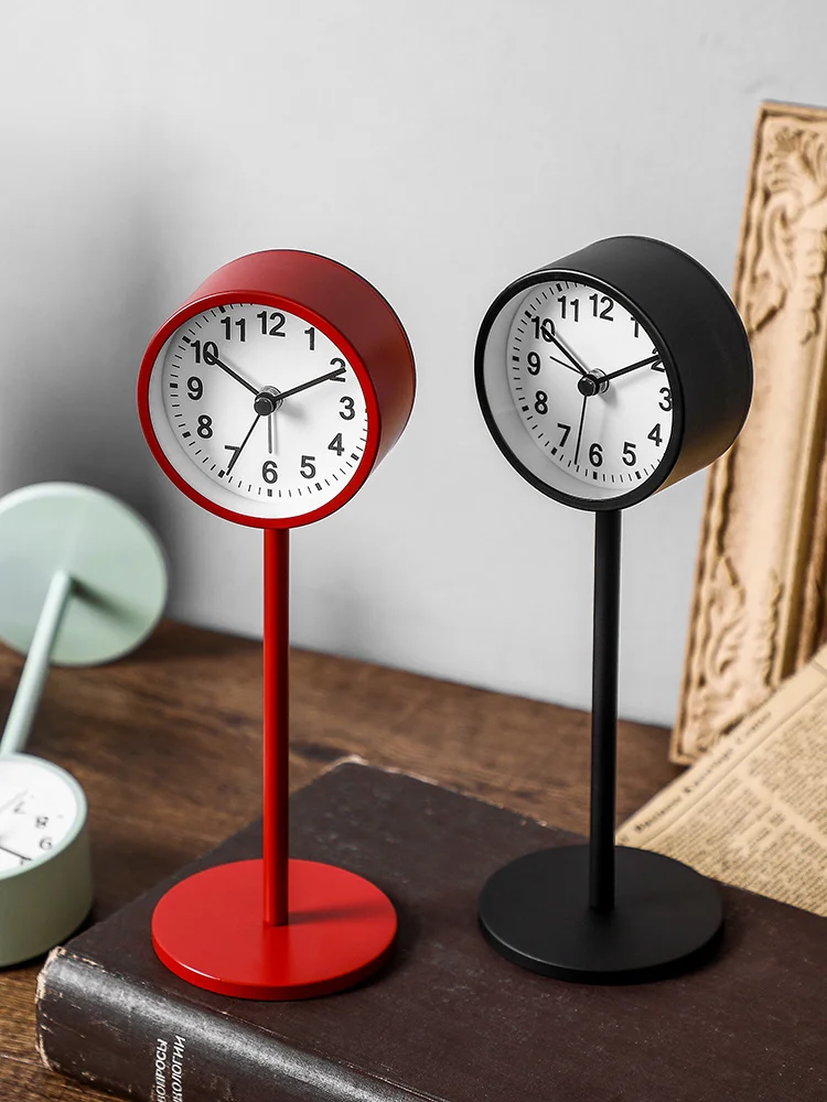 Minimalist alarm clock simple Nordic style students use mute bedside clock creative Desk Decoration personalized small desk
Minimalist alarm clock simple Nordic style students use mute bedside clock creative Desk Decoration personalized small desk