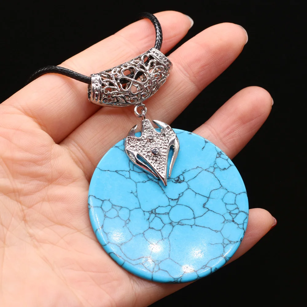 New Style Natural Shell Necklace Blue Turquoise Pendant Charms For Elegant Women Love Romantic Gift
New Style Natural Shell Necklace Blue Turquoise Pendant Charms For Elegant Women Love Romantic Gift