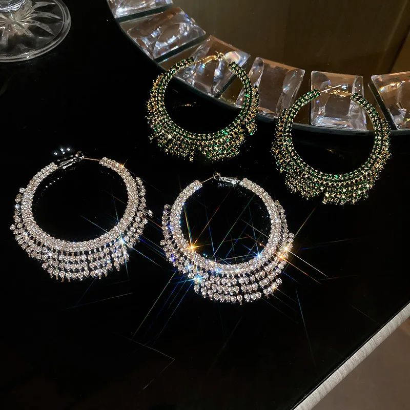 2022 New Luxury Diamond Inlaid Large Circle Earrings For Women Exaggerated Minority Design Sense Korean Fashion Jewelry Gifts
2022 New Luxury Diamond Inlaid Large Circle Earrings For Women Exaggerated Minority Design Sense Korean Fashion Jewelry Gifts