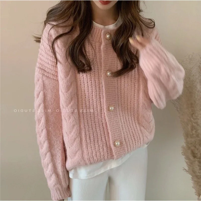 Korean Style Pink Knit Sweater Women's Coat 2022 Autumn Winter New Loose Soft Knitted Cardigan Women's Clothes Fashion
Korean Style Pink Knit Sweater Women's Coat 2022 Autumn Winter New Loose Soft Knitted Cardigan Women's Clothes Fashion