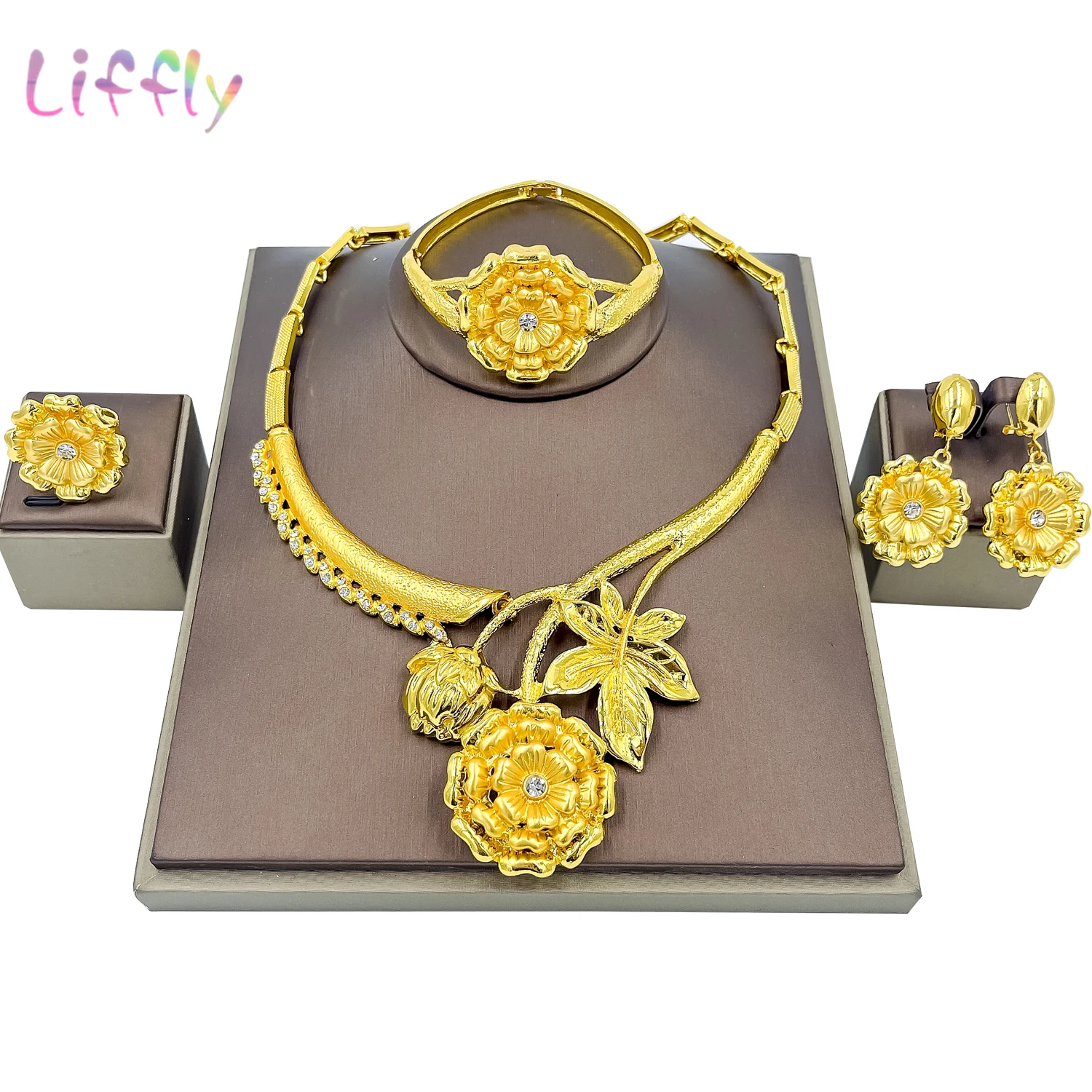 Liffly Indian Fashion Bridal Necklace Jewelry Sets for Women Bracelet Crystal Earrings Dubai Gold Wedding Ring Jewelry Set
Liffly Indian Fashion Bridal Necklace Jewelry Sets for Women Bracelet Crystal Earrings Dubai Gold Wedding Ring Jewelry Set