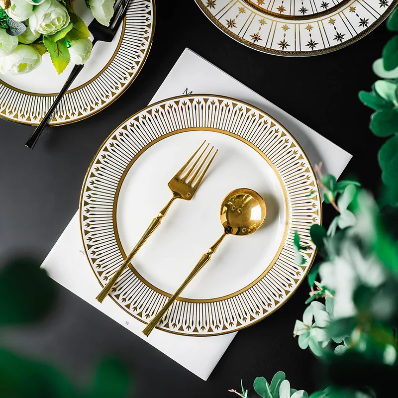 

Керамическая тарелка с золотым ходом, современный рельефный стол в полоску, тарелки для фруктов и салатов, тарелки для западного ресторана, посуда для стейка, домашняя кухонная посуда