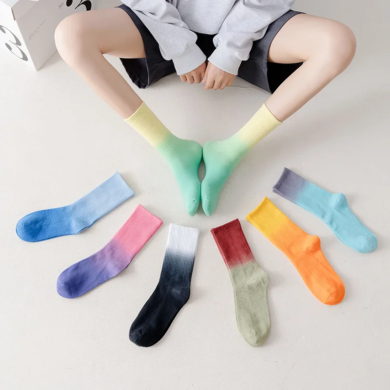 New Solid Color Mid Tube Socks Ladies Candy Colors Cute Rainbow Women's Socks Summer Couple Socks Thin Men's Trendy Cotton Socks
New Solid Color Mid Tube Socks Ladies Candy Colors Cute Rainbow Women's Socks Summer Couple Socks Thin Men's Trendy Cotton Socks