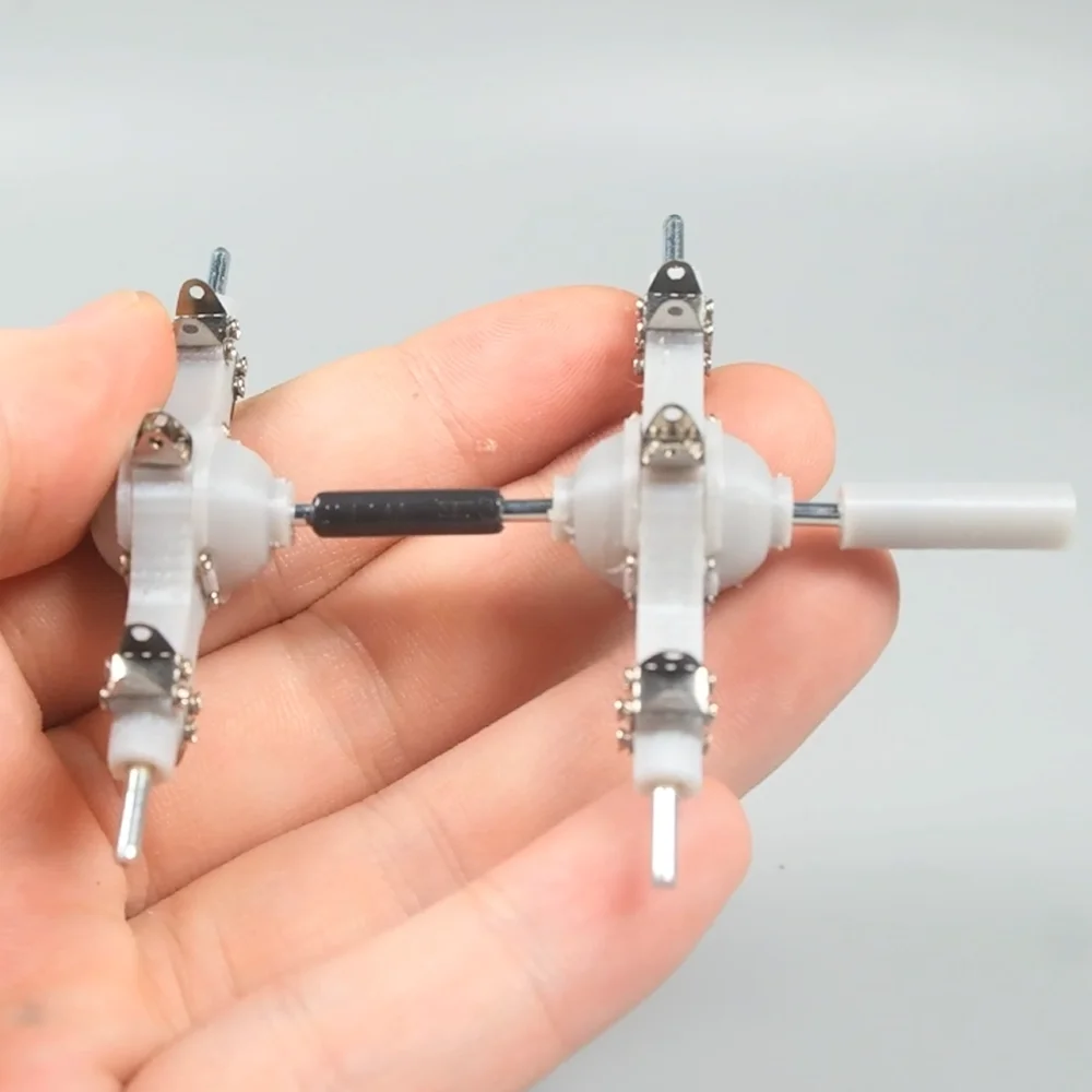 DasHex 1/32 F2R8 Middle Rear Bridge Set With Ball Bearing Inside Spare Part DIY 3D Print Project
DasHex 1/32 F2R8 Middle Rear Bridge Set With Ball Bearing Inside Spare Part DIY 3D Print Project