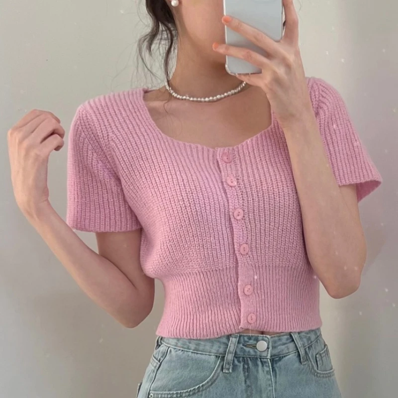 Korean Chic Summer French Retro Single-row Multi-button Square Collar Waist Short High Waist Fresh Short-sleeved Sweater Women
Korean Chic Summer French Retro Single-row Multi-button Square Collar Waist Short High Waist Fresh Short-sleeved Sweater Women