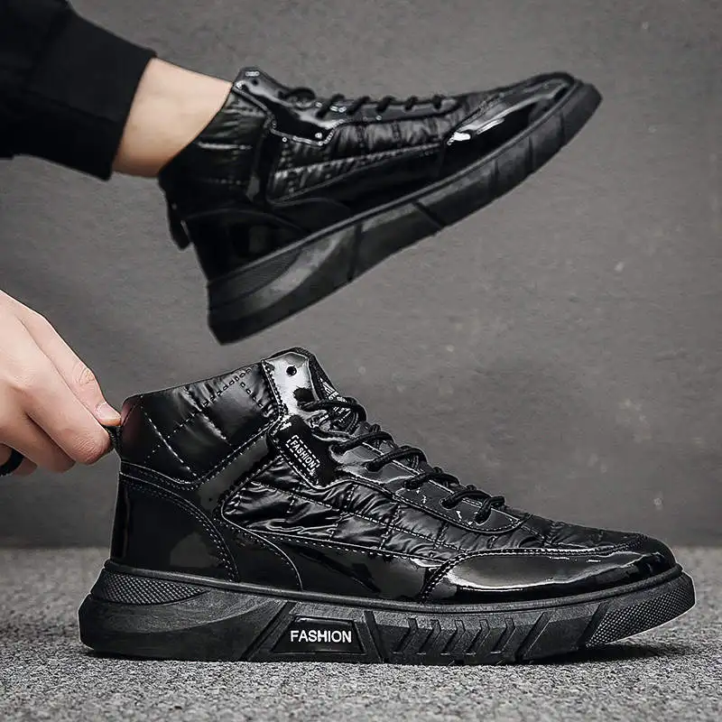 Мужские кроссовки на плоской подошве, с увеличением роста
Мужские кроссовки на плоской подошве, с увеличением роста