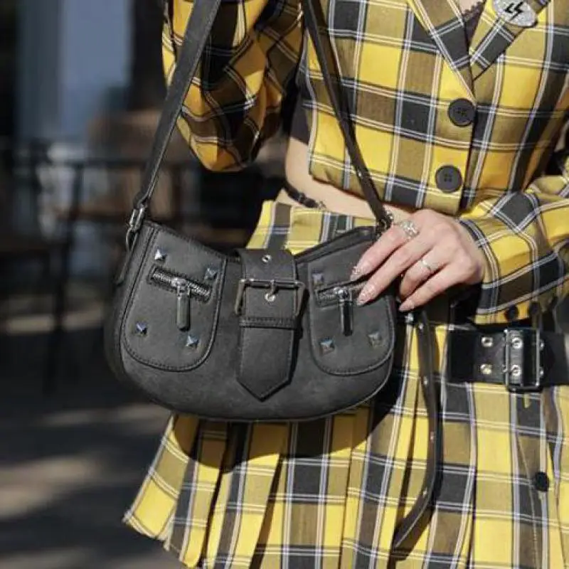 2023 New Fashion Denim Small Square Bag Versatile Handbag Luxury Women's Bag Crossbody Bag Versatile Shoulder Bag Backpack
2023 New Fashion Denim Small Square Bag Versatile Handbag Luxury Women's Bag Crossbody Bag Versatile Shoulder Bag Backpack