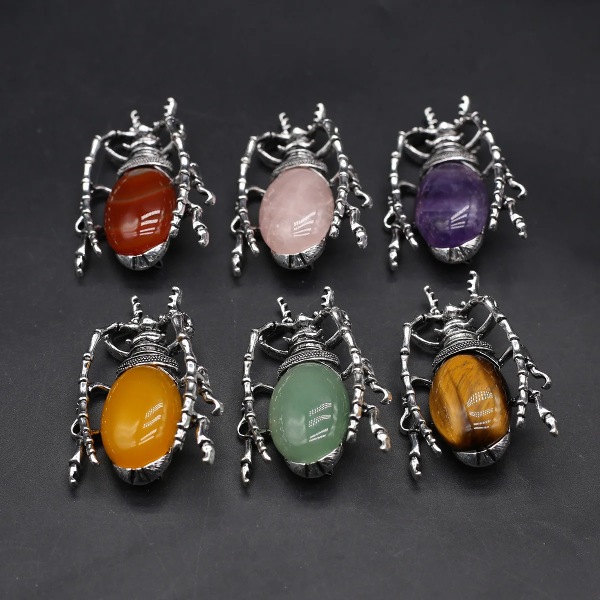 Fashion Creativity Beetle Pendant Inlaid With Elliptical shape Natural Stone Abalone Shell For Jewelry Making
Fashion Creativity Beetle Pendant Inlaid With Elliptical shape Natural Stone Abalone Shell For Jewelry Making