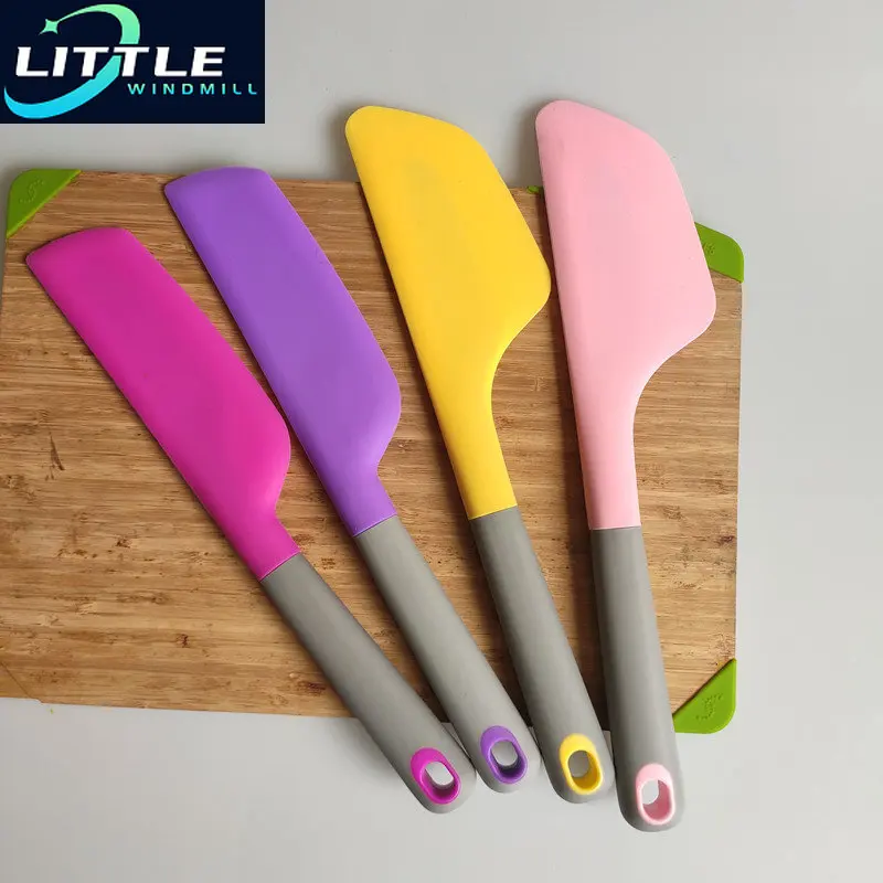 Scraper Cream Silicone Cake Scraping Knife Tool Long Handle Food Grade Material Spatula for Baking
Scraper Cream Silicone Cake Scraping Knife Tool Long Handle Food Grade Material Spatula for Baking