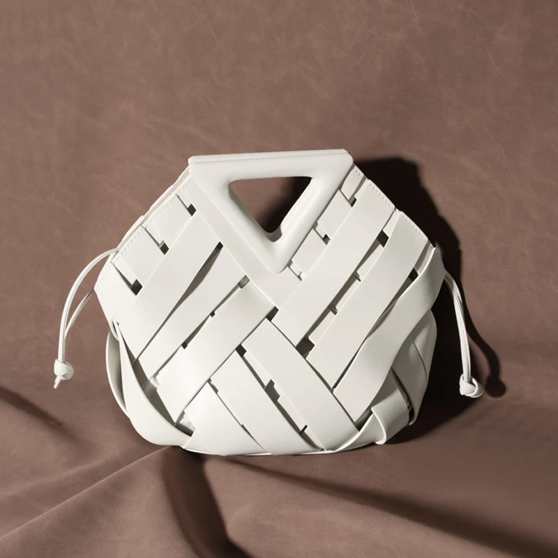 2023 New Trend Fashion Handbags And Purses For Women Designer Triangle Hobos Hollow Out Vegetable Basket Leather Shoulder Bags
2023 New Trend Fashion Handbags And Purses For Women Designer Triangle Hobos Hollow Out Vegetable Basket Leather Shoulder Bags